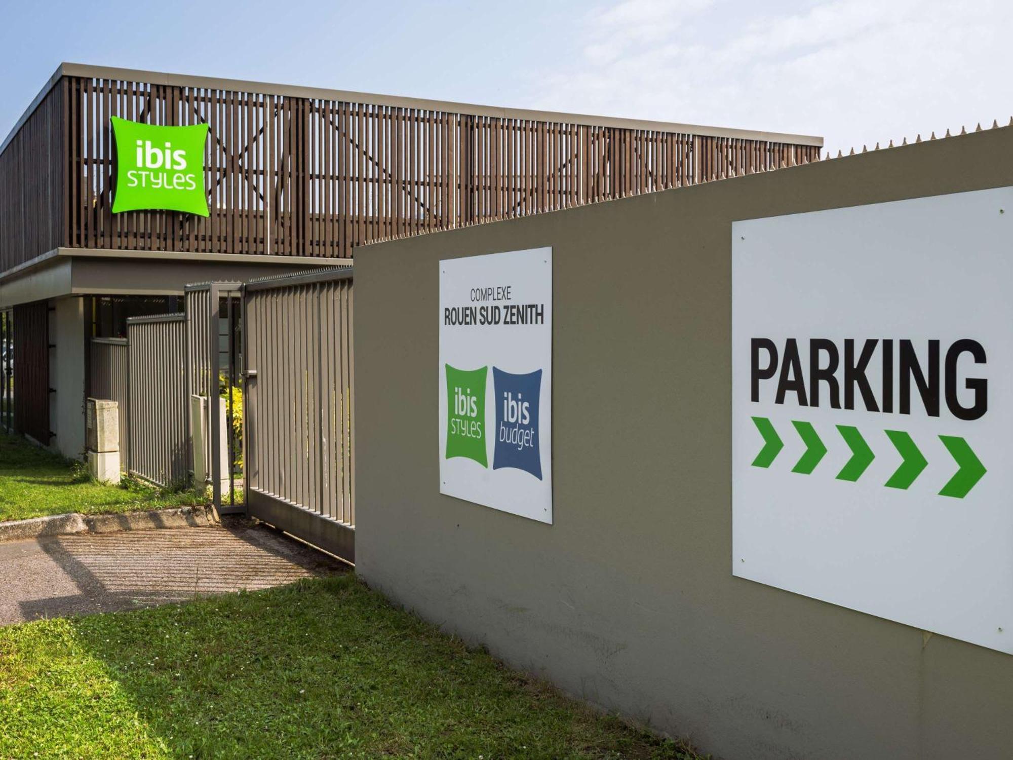 Ibis Budget Rouen Parc Des Expos Zenith Saint-Etienne-du-Rouvray Exterior photo